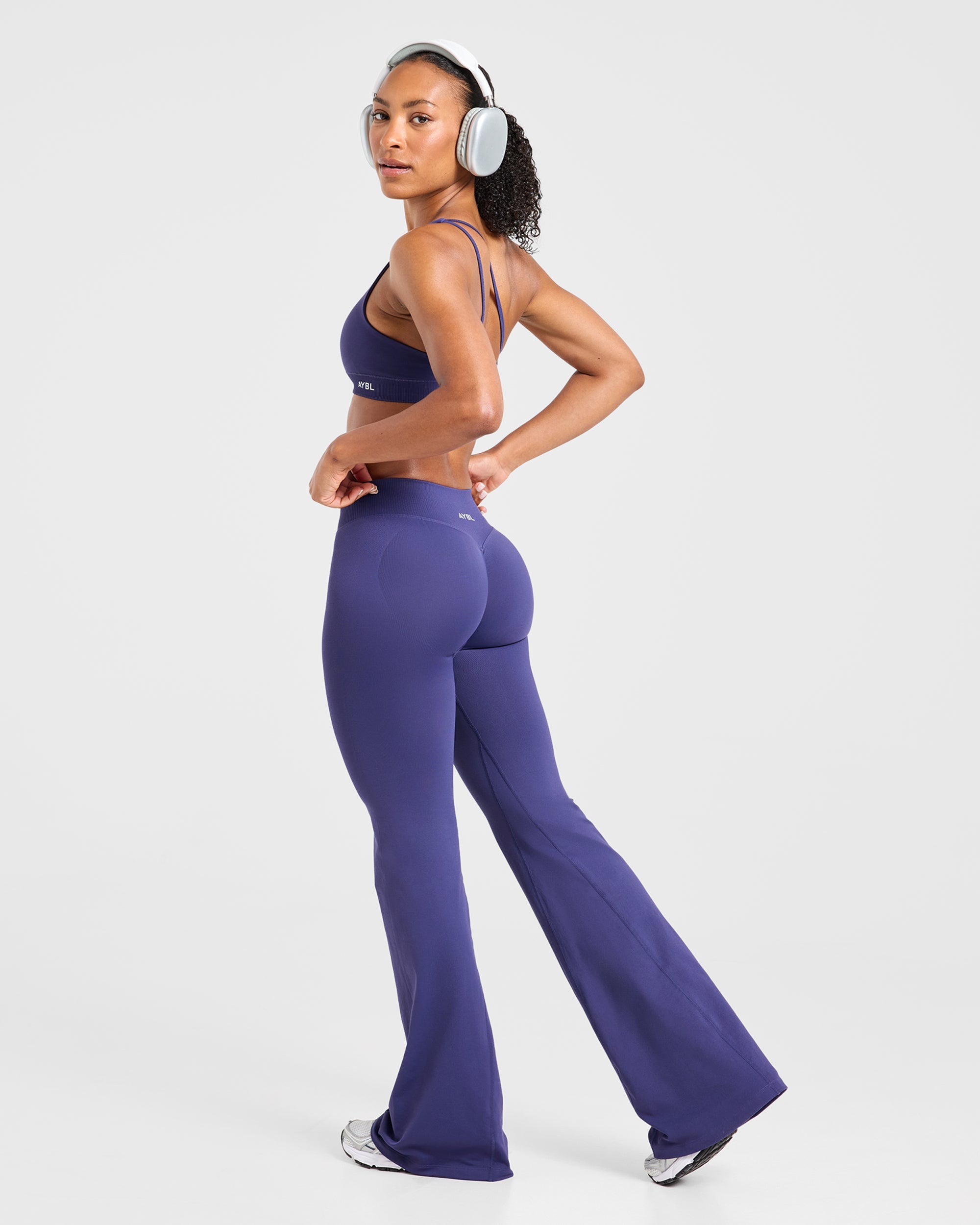 Enhance Seamless Flared Leggings - Storm Blue