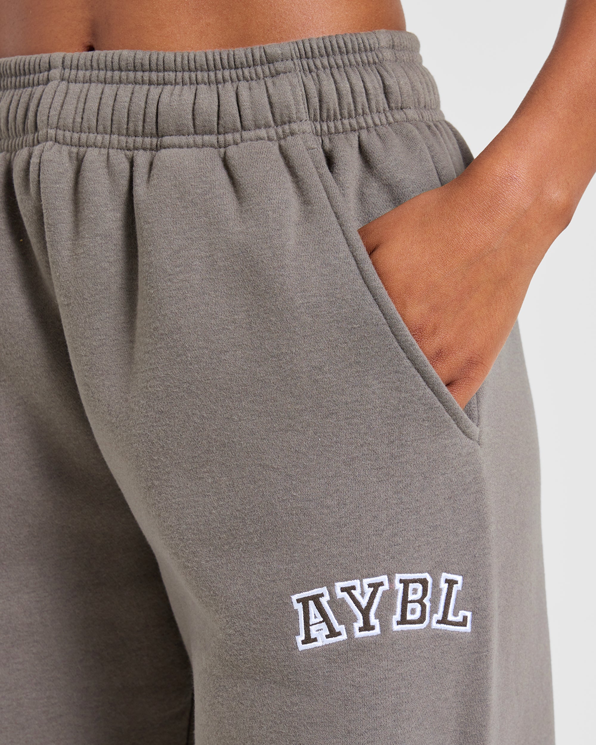 Varsity 2.0 Oversized Straight Leg Joggers - Slate Brown