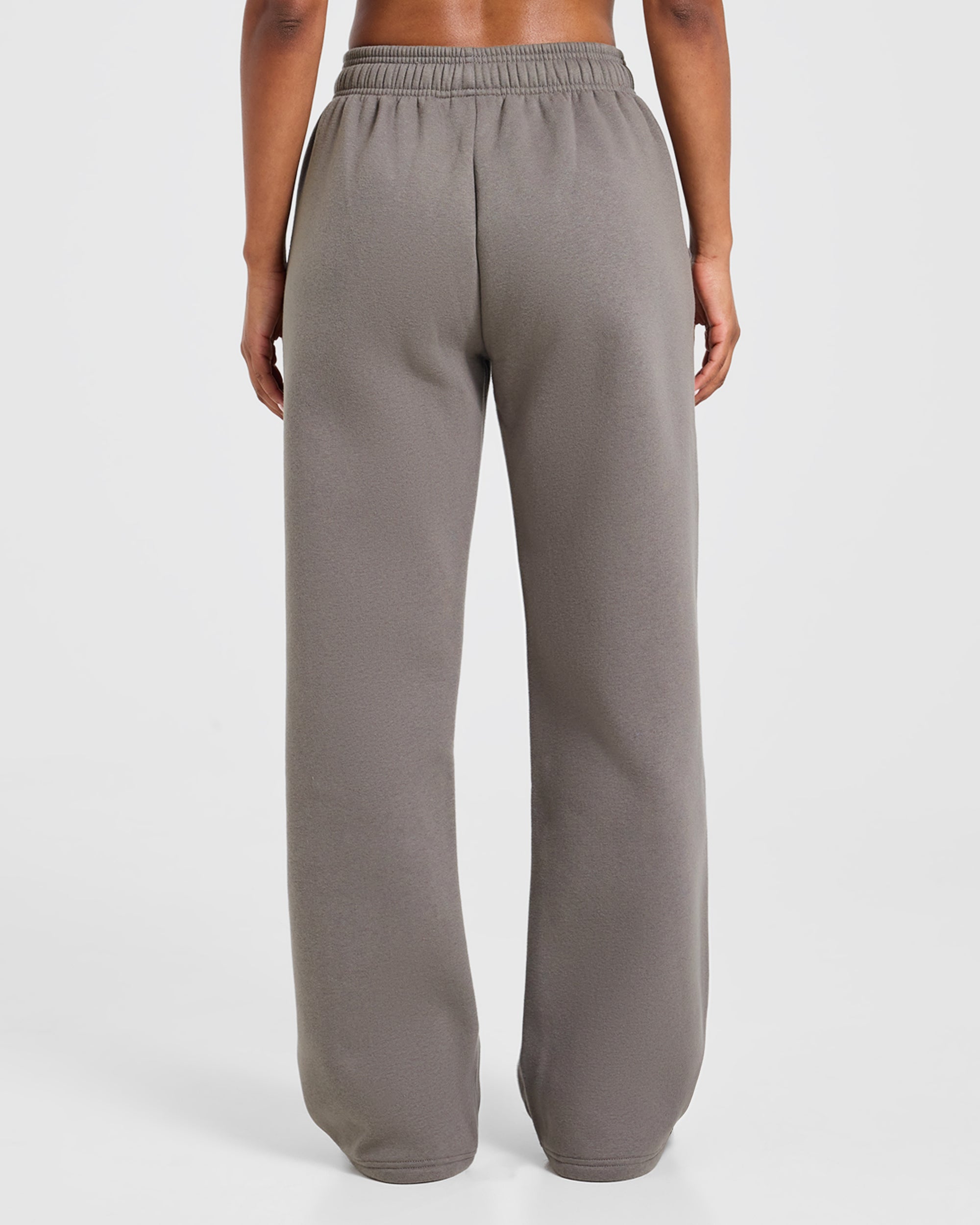 Varsity 2.0 Oversized Straight Leg Joggers - Slate Brown