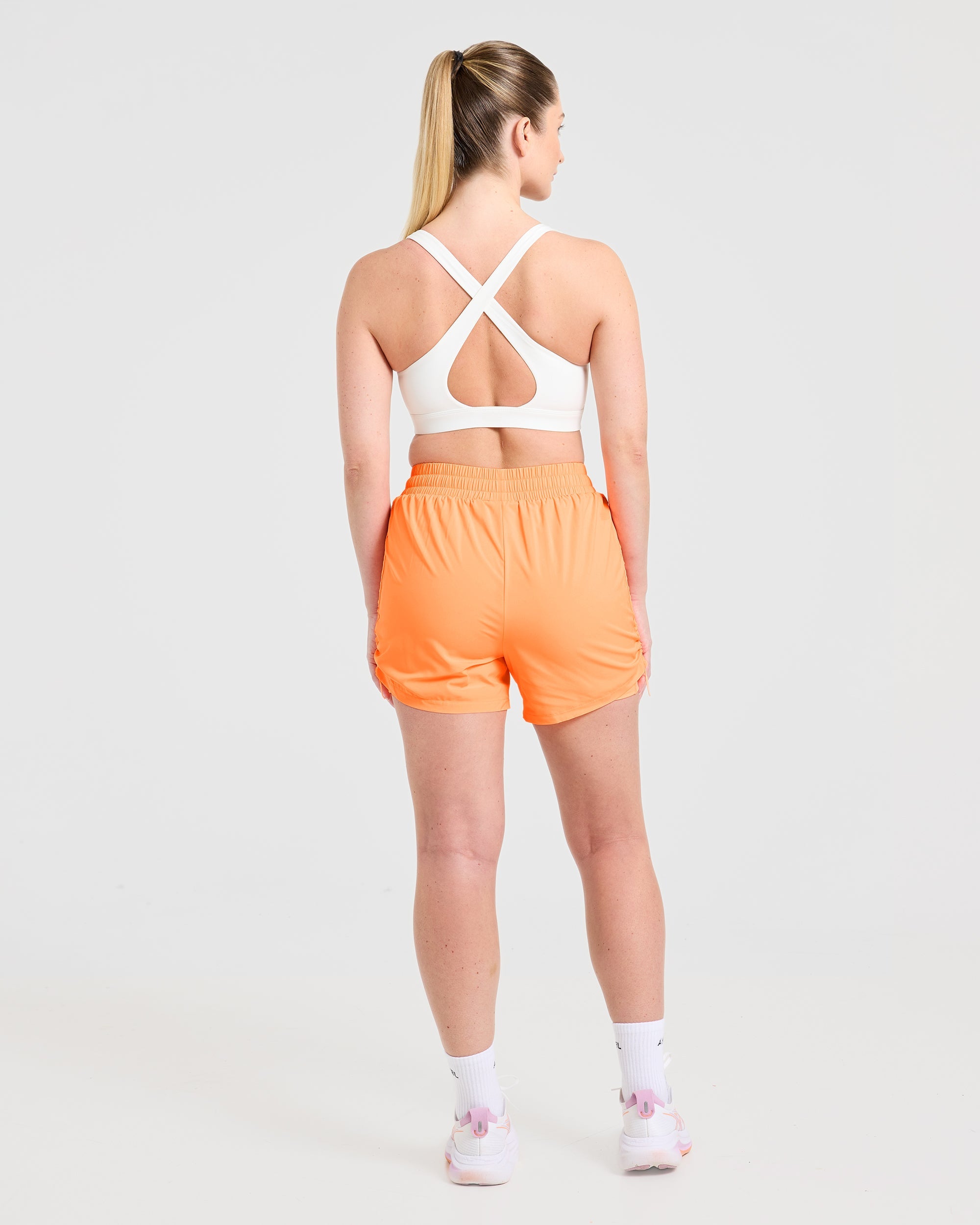 Run Cross Back Sports Bra - White