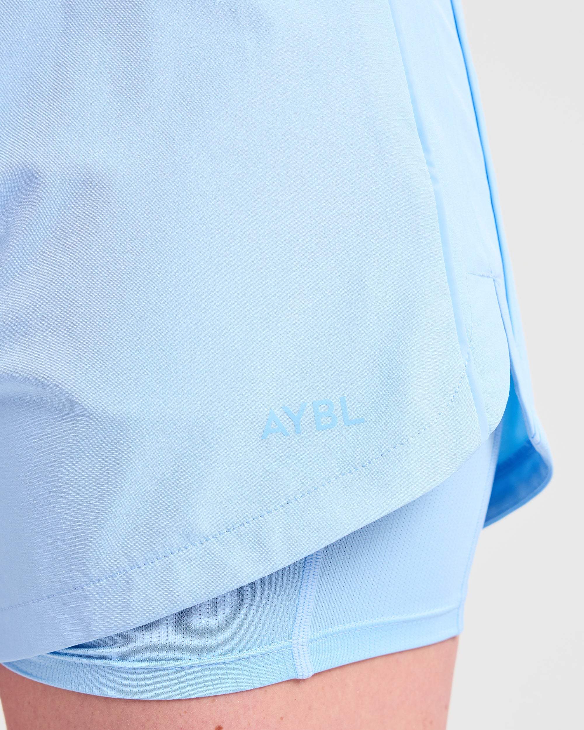 Run 2 in 1 Shorts - Spring Blue