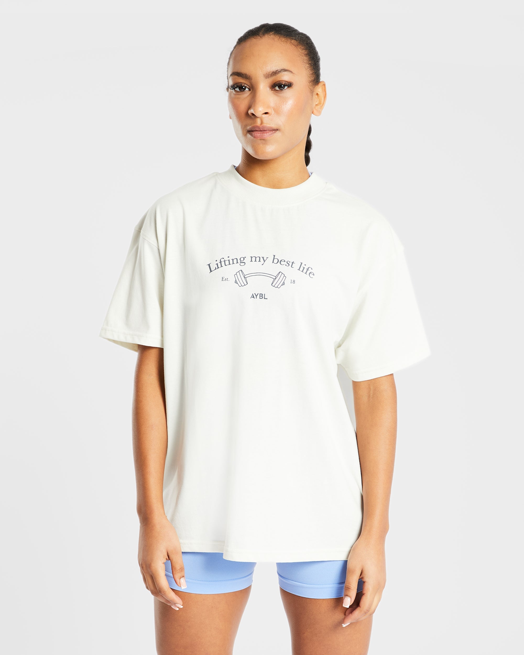 Übergroßes T-Shirt „Lifting My Best Life“ – gebrochenes Weiß