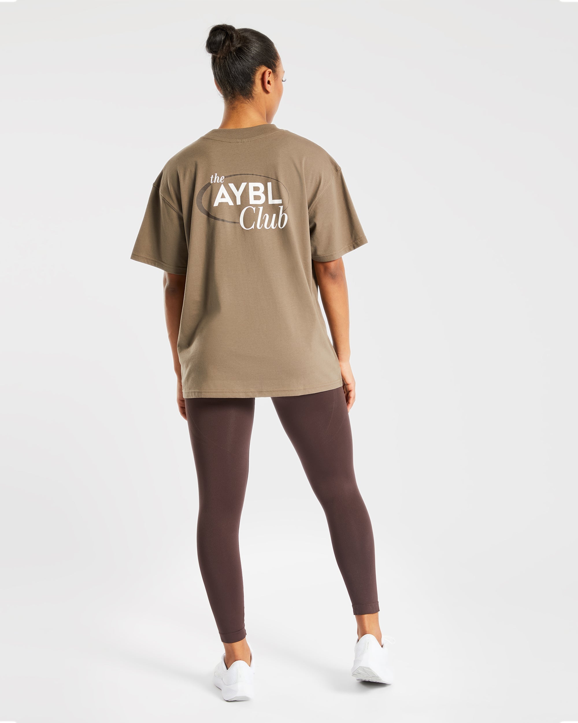 AYBL Club Übergroßes T-Shirt – Braun