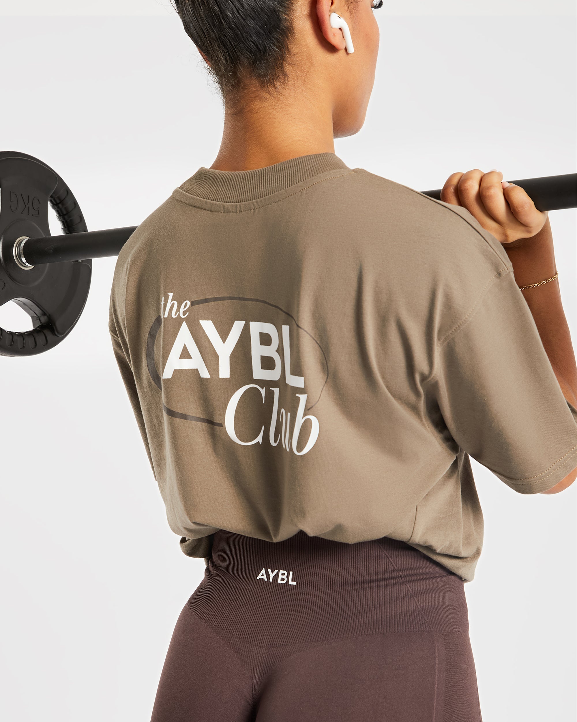 AYBL Club Übergroßes T-Shirt – Braun