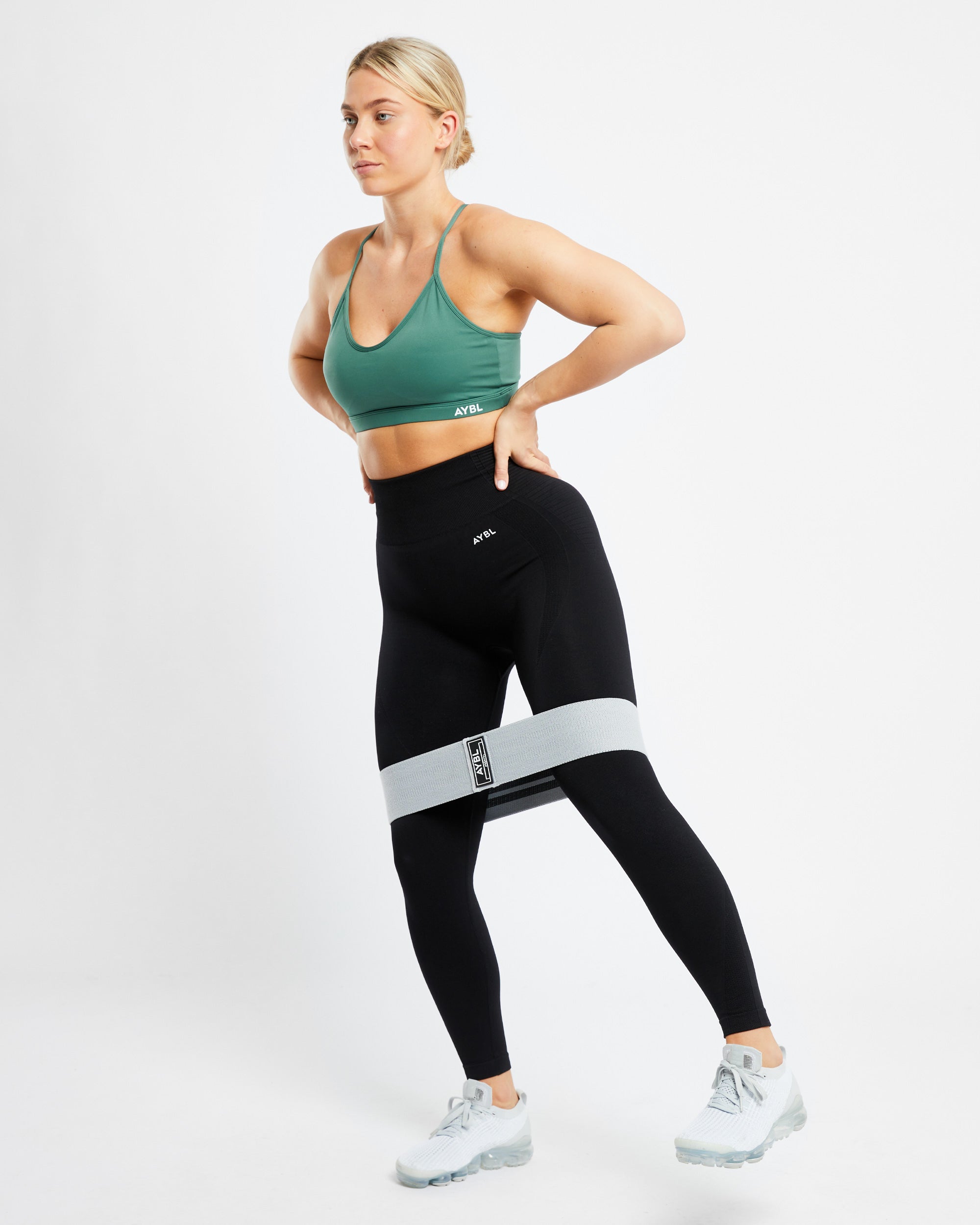 Essential V Neck Sports Bra - Green