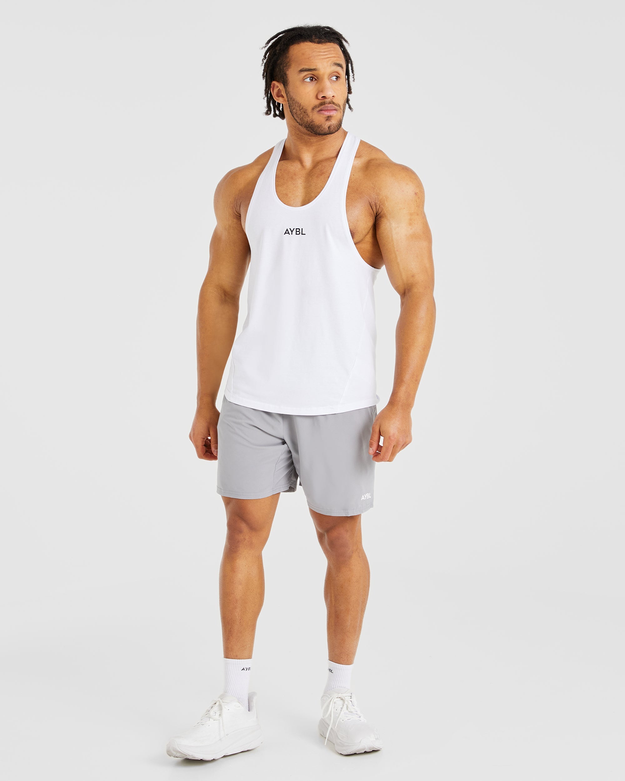 Essential Stringer - White