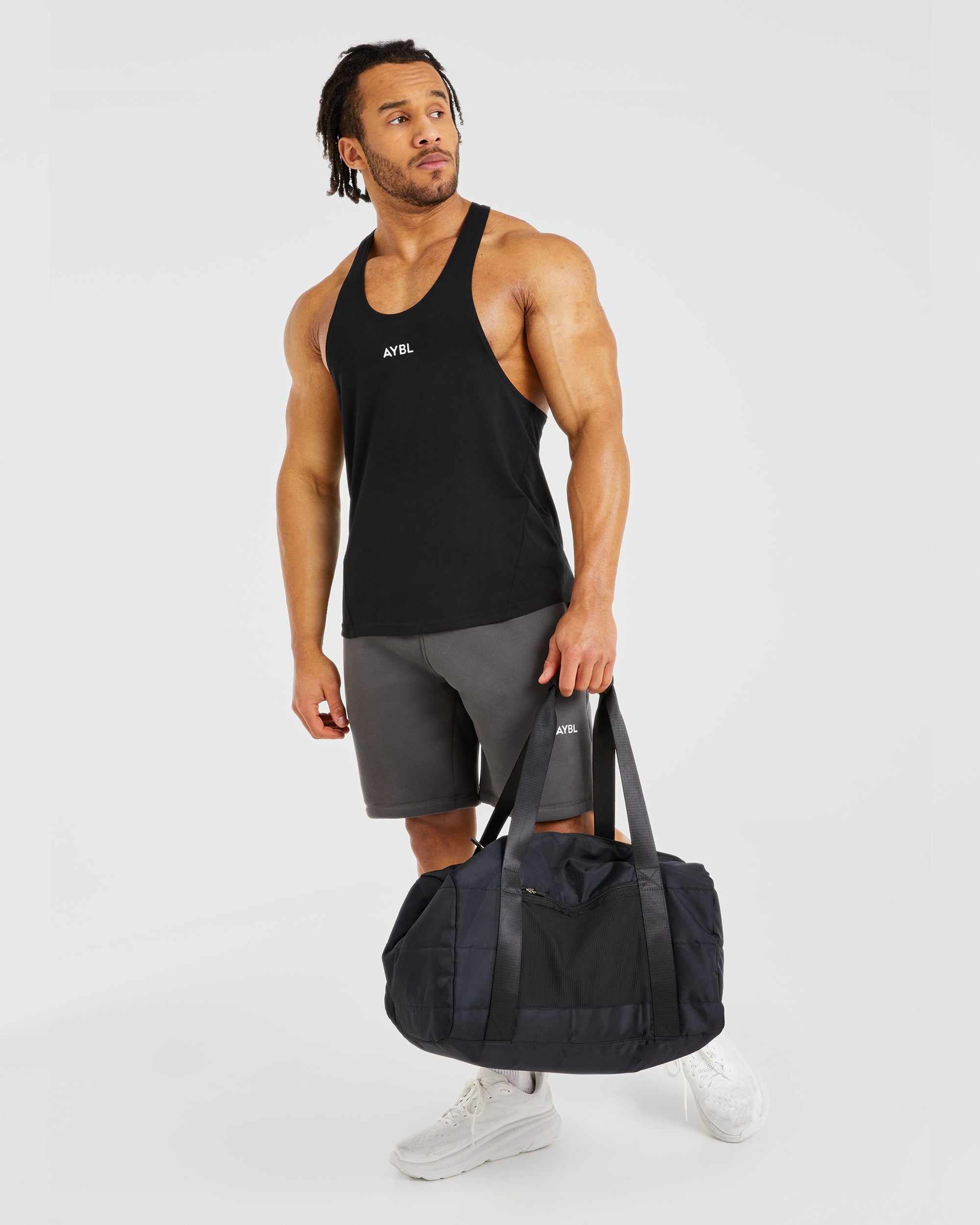 Essential Stringer – Schwarz