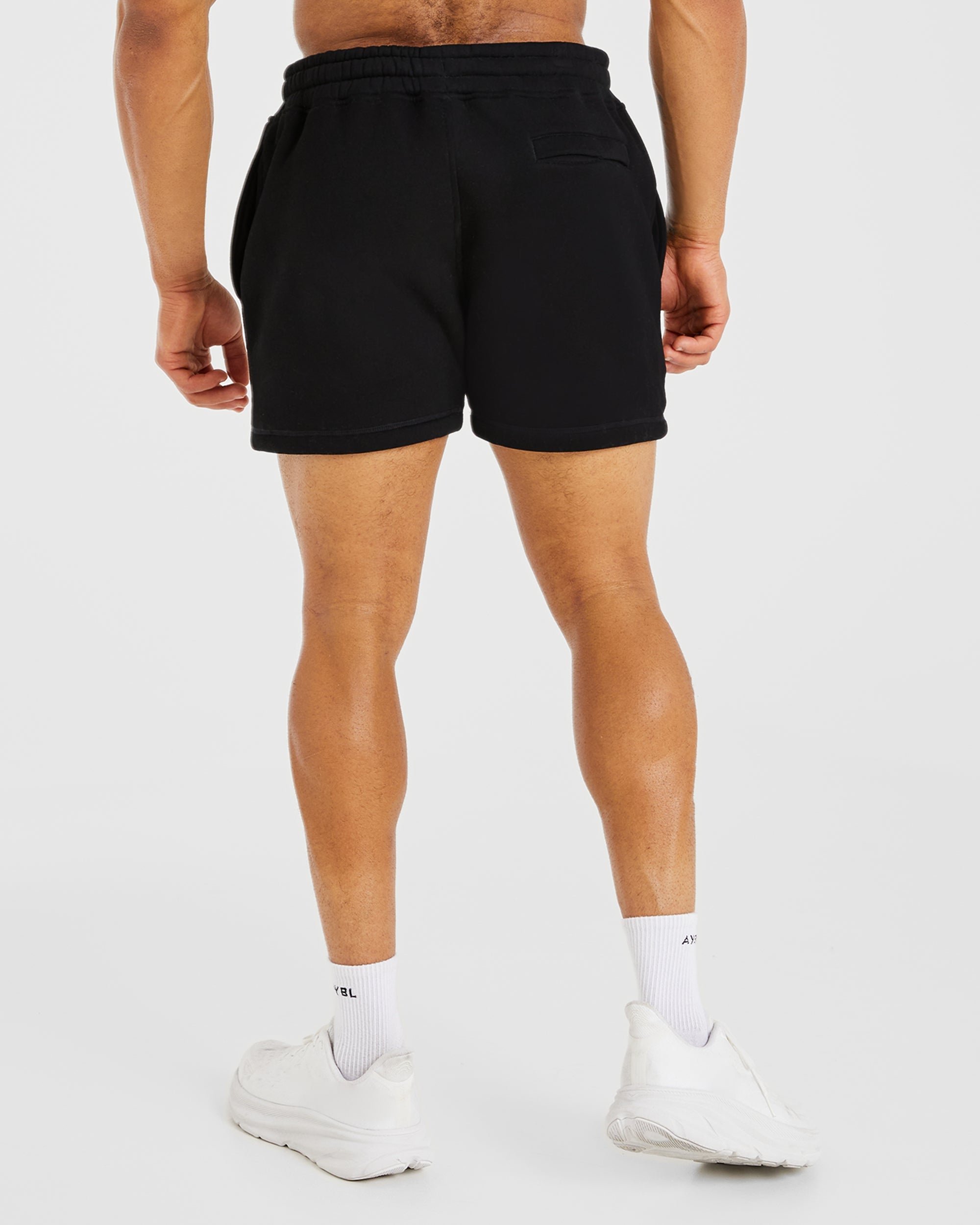 Essential 5" Shorts – Schwarz