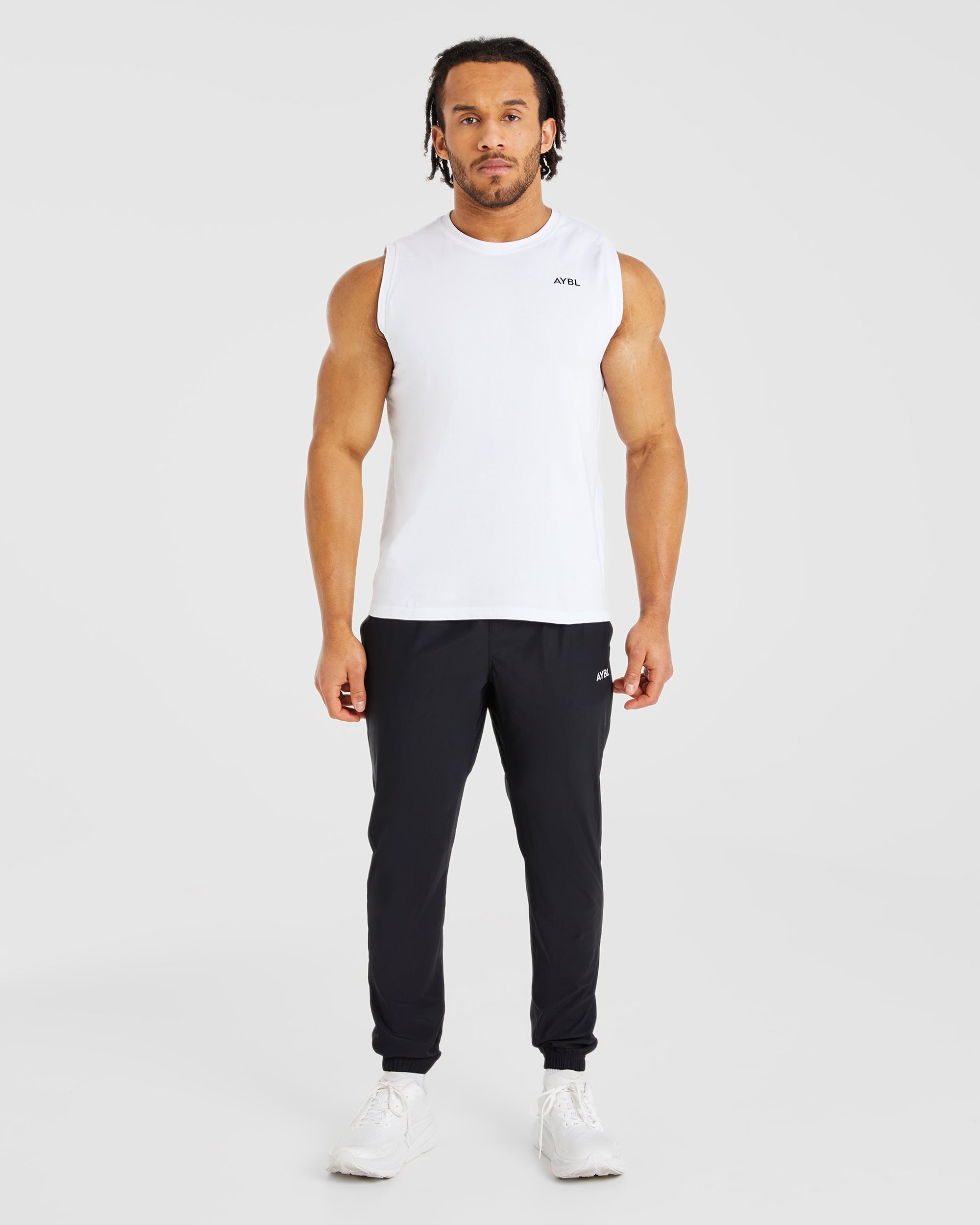 Essential-Tanktop – Weiß