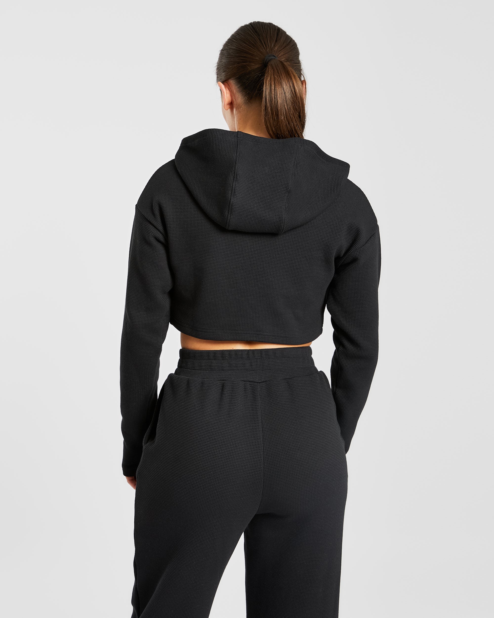 Waffel-Crop-Hoodie – Schwarz