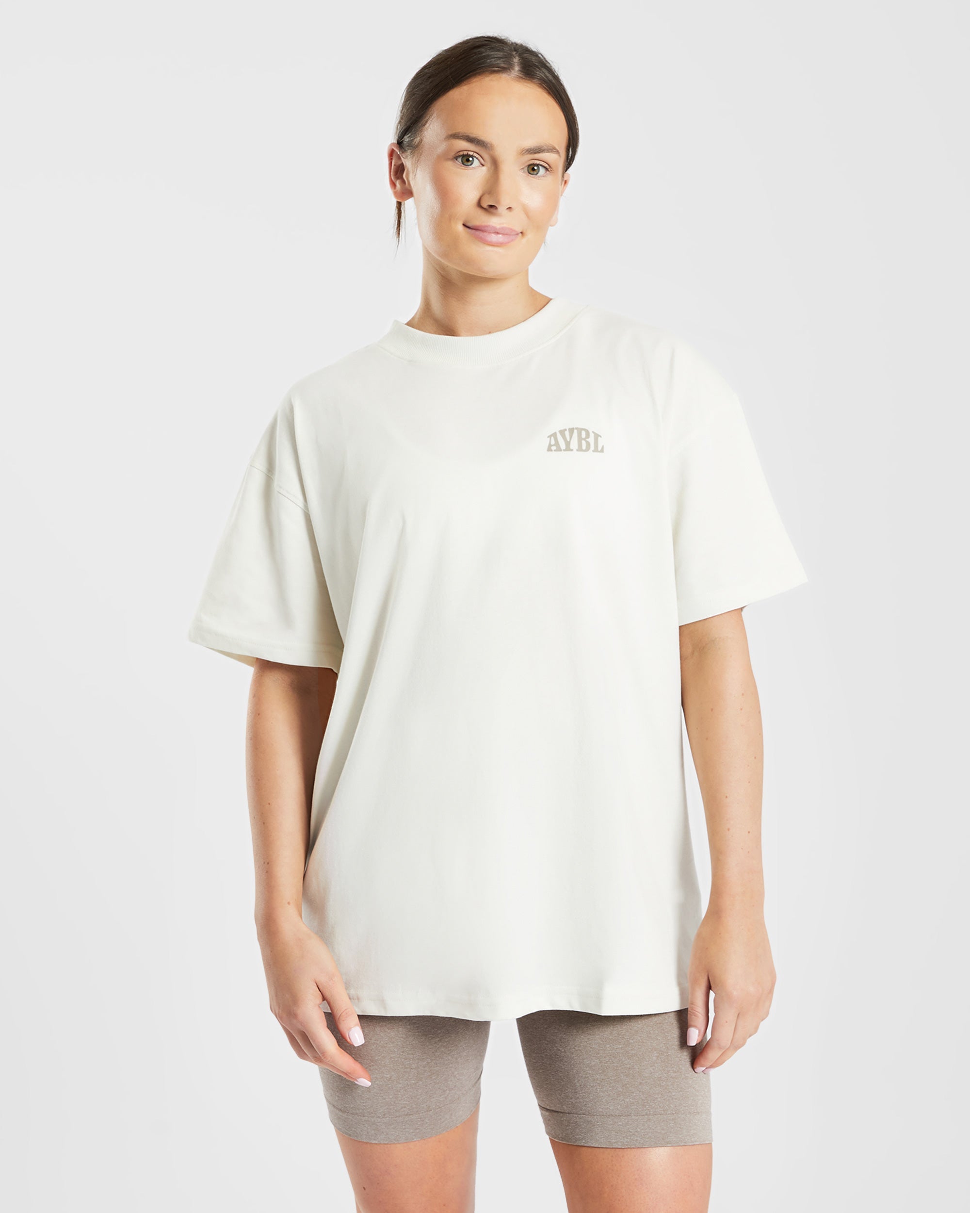 Mind Over Matter Übergroßes T-Shirt – Beige/Braun