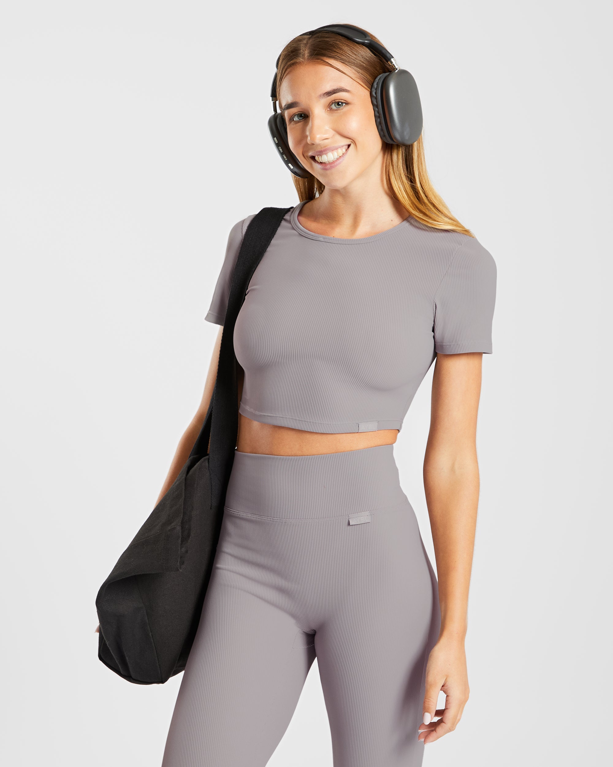 Geripptes Crop-Top „Sculpt“ – Nebelgrau