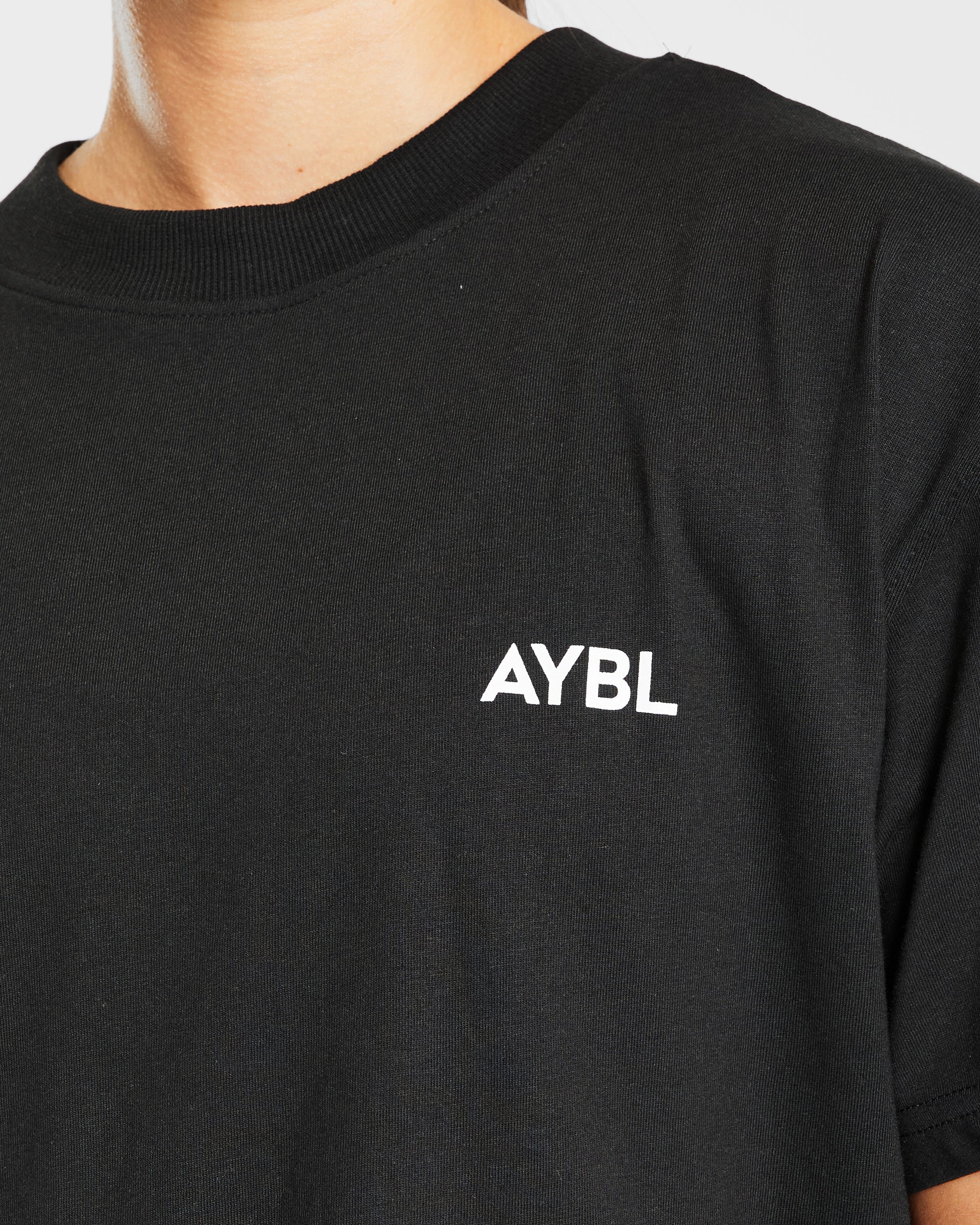 AYBL Club Übergroßes T-Shirt – Schwarz