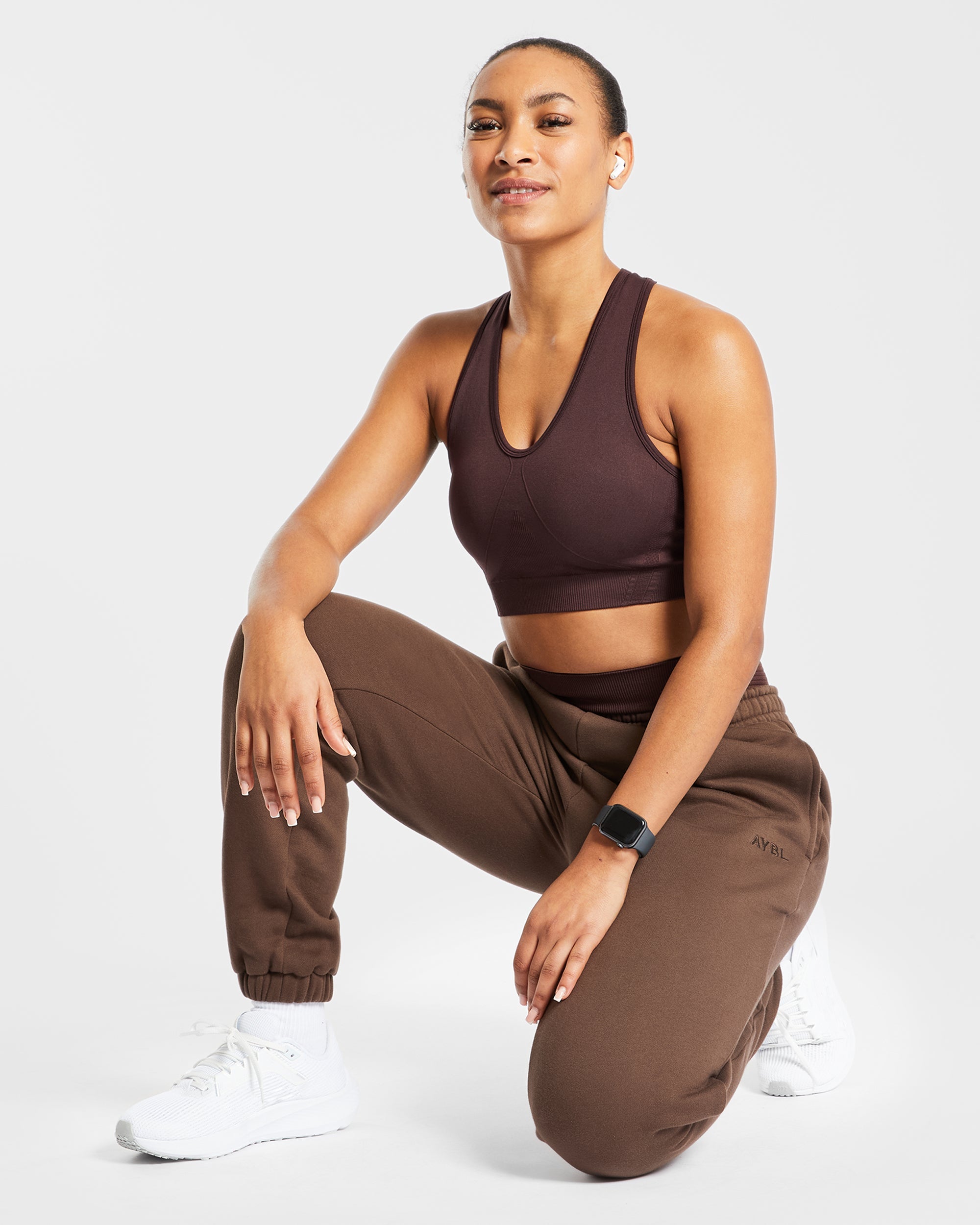 Balance V2 Seamless Sports Bra - Chocolate Brown