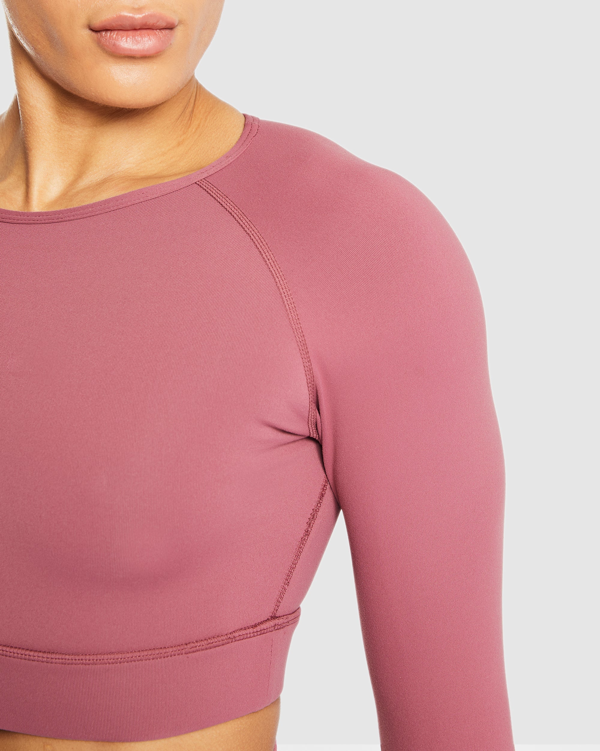 Core Langarm-Crop-Top – Ziegelrot