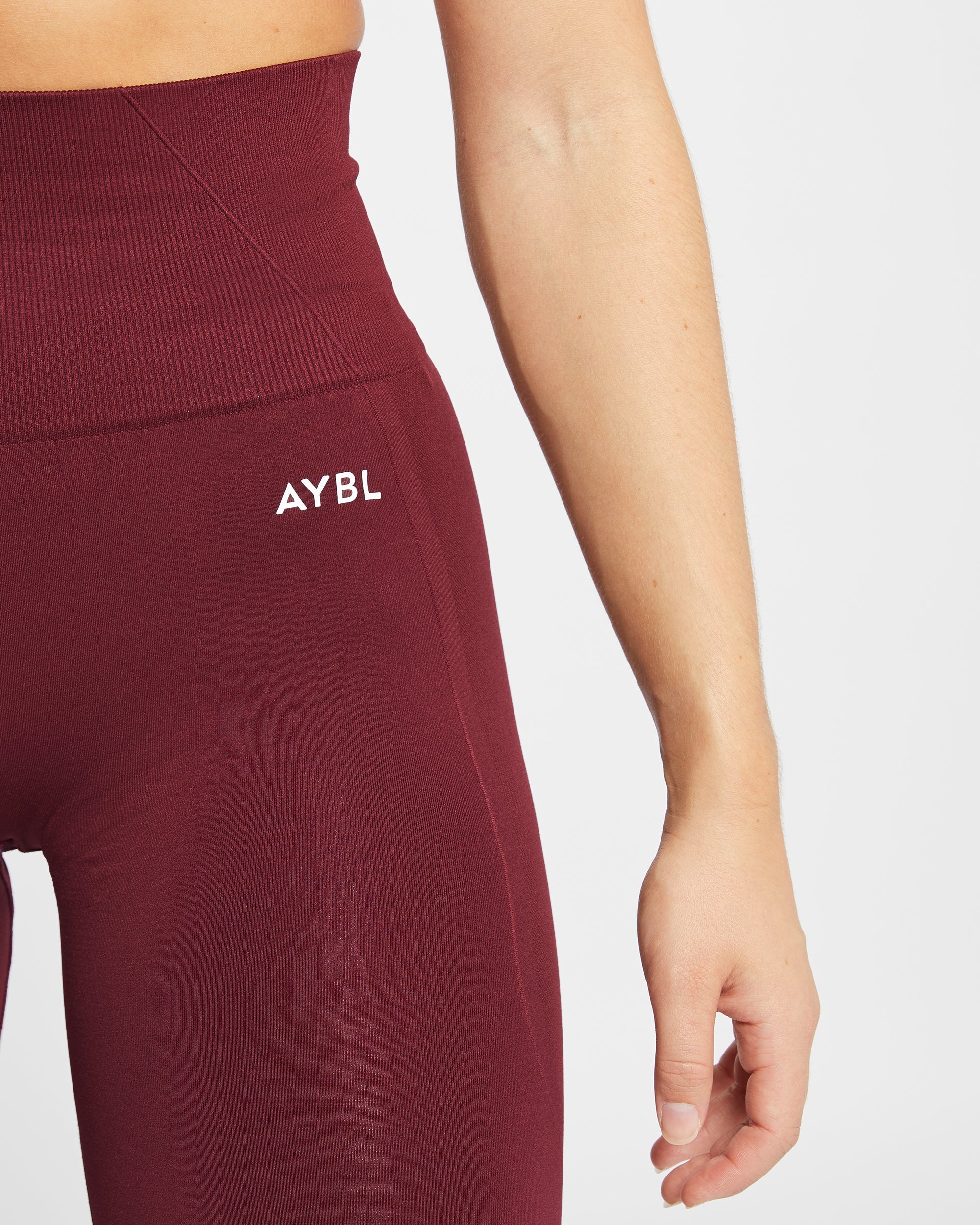 Nahtlose Leggings „Empower“ – Rotwein