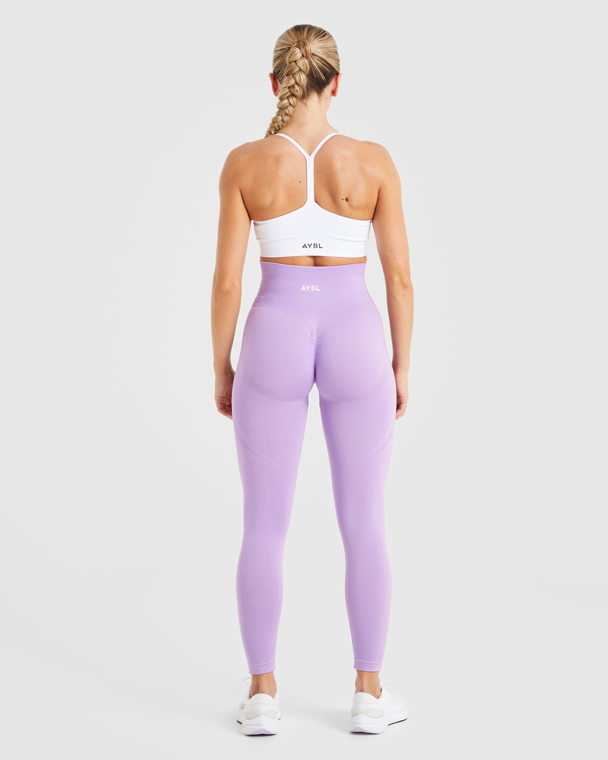 Empower Seamless Sports Bra - White