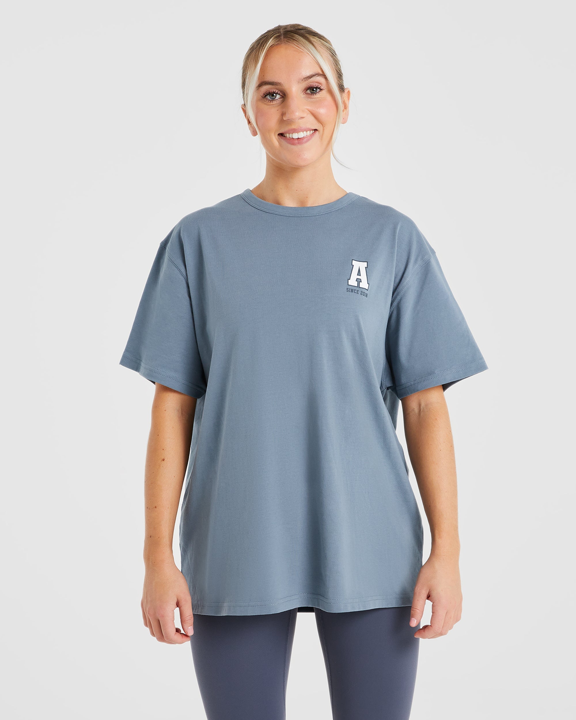 Varsity-Statement-T-Shirt – Schieferblau