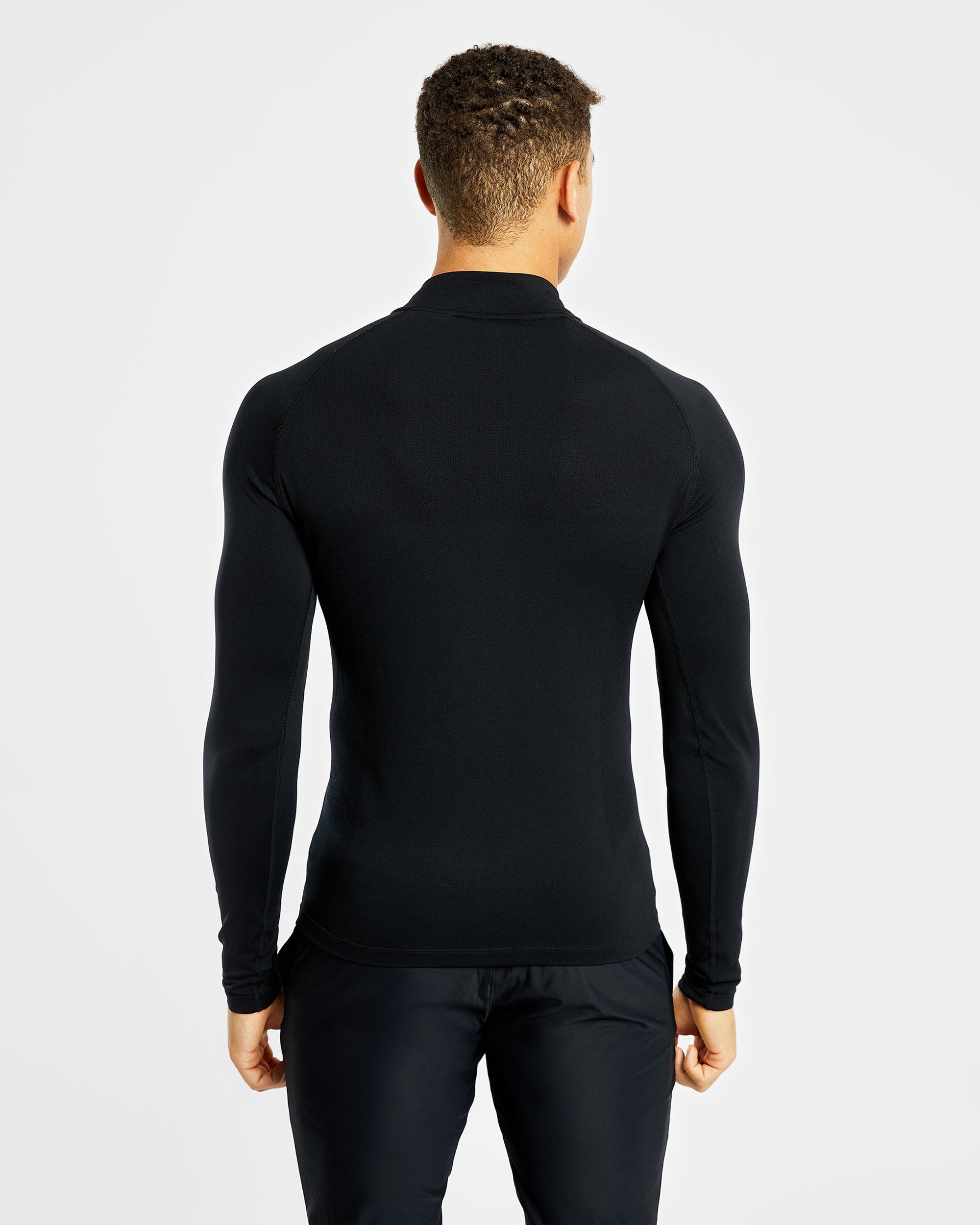 Essential Seamless 1/4 Zip Pullover – Schwarz