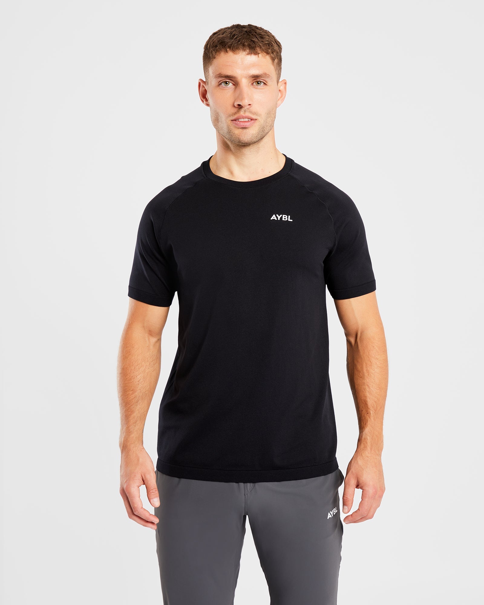 Ascend Nahtloses T-Shirt – Schwarz