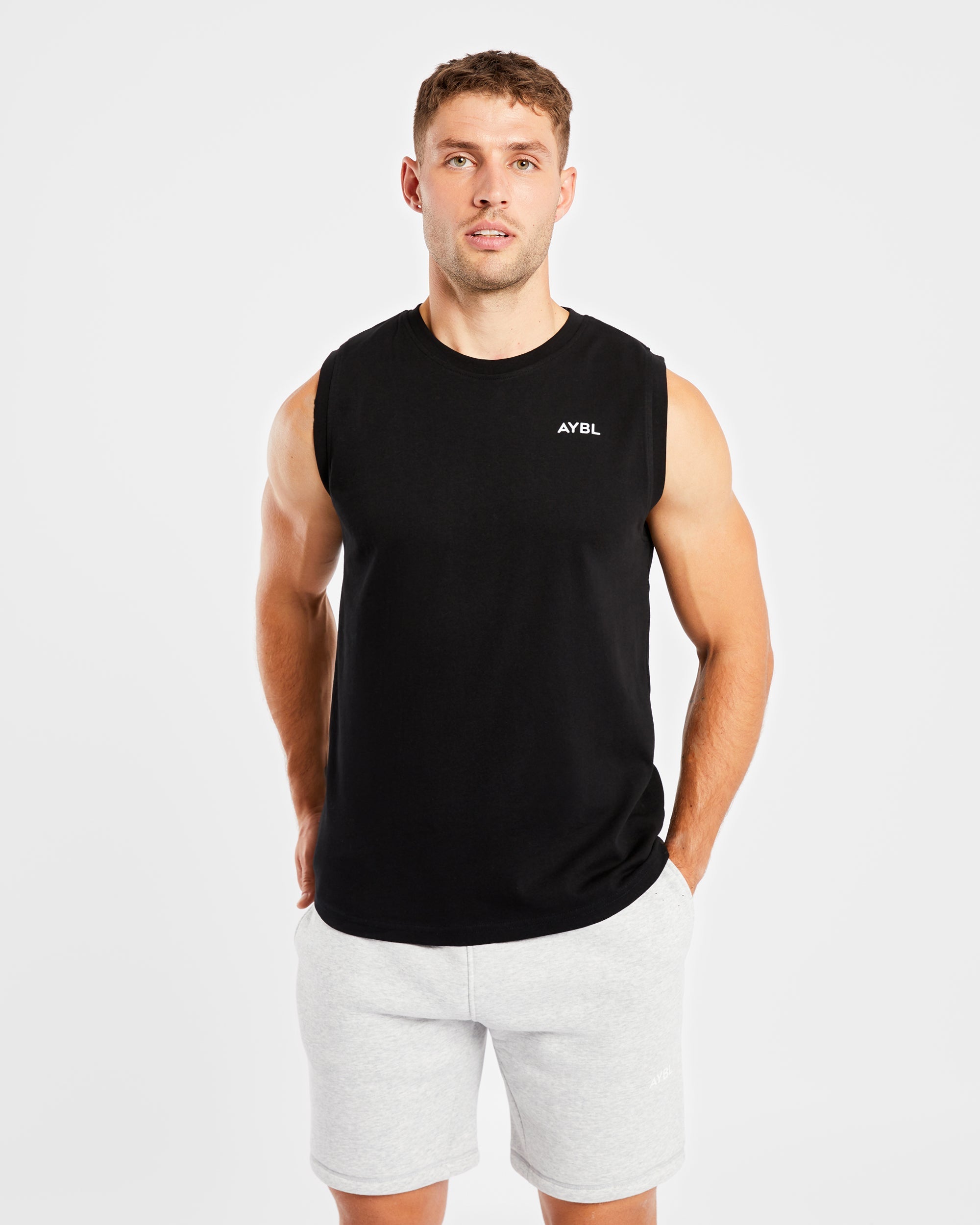 Essential-Tanktop – Schwarz