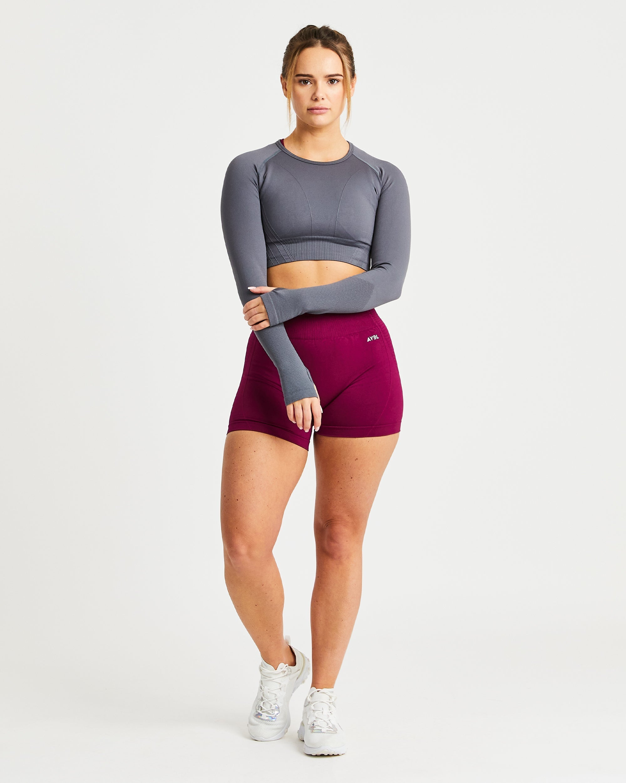 Balance V2 Nahtloses Langarm-Crop-Top – Castlerock Grey