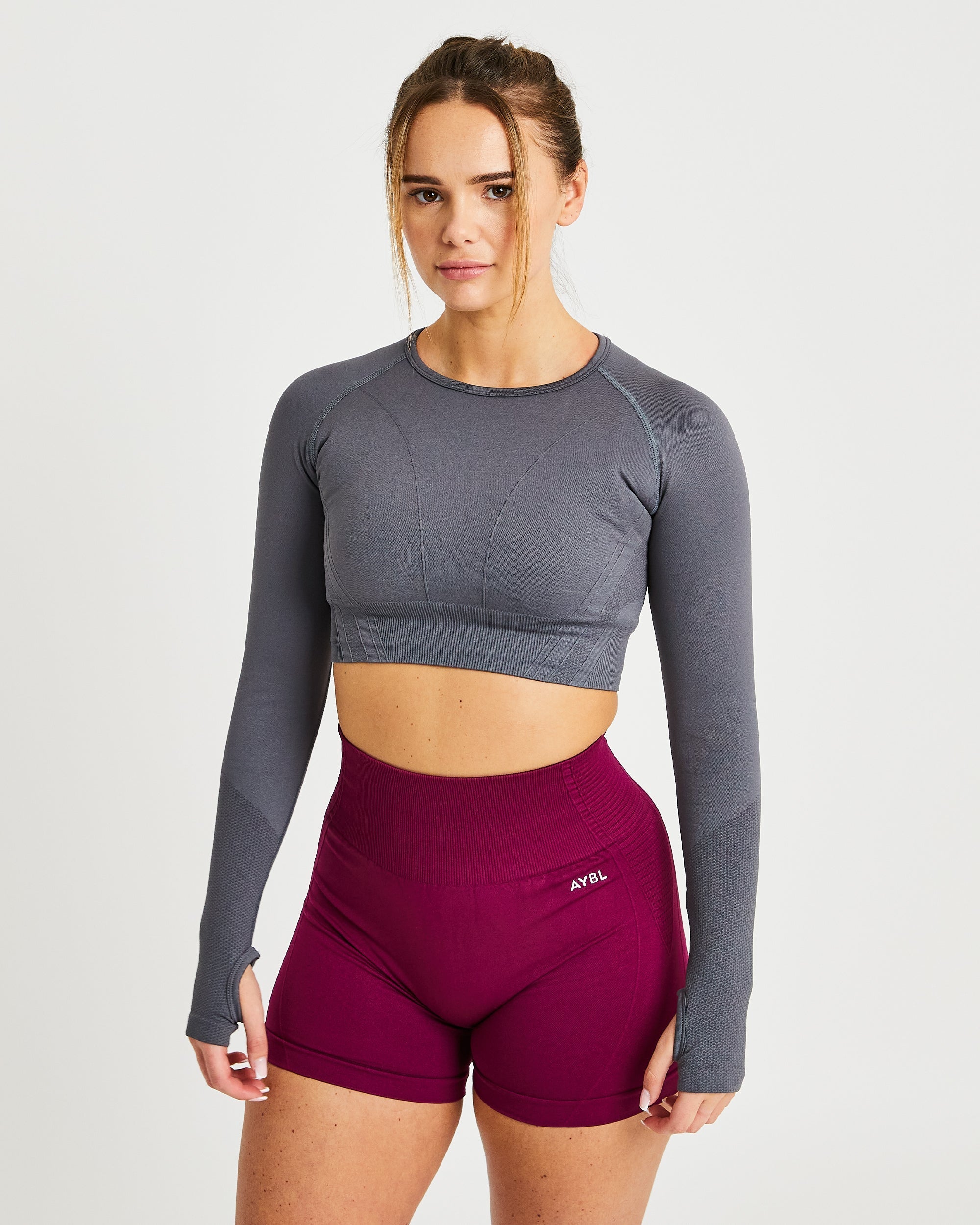 Balance V2 Nahtloses Langarm-Crop-Top – Castlerock Grey