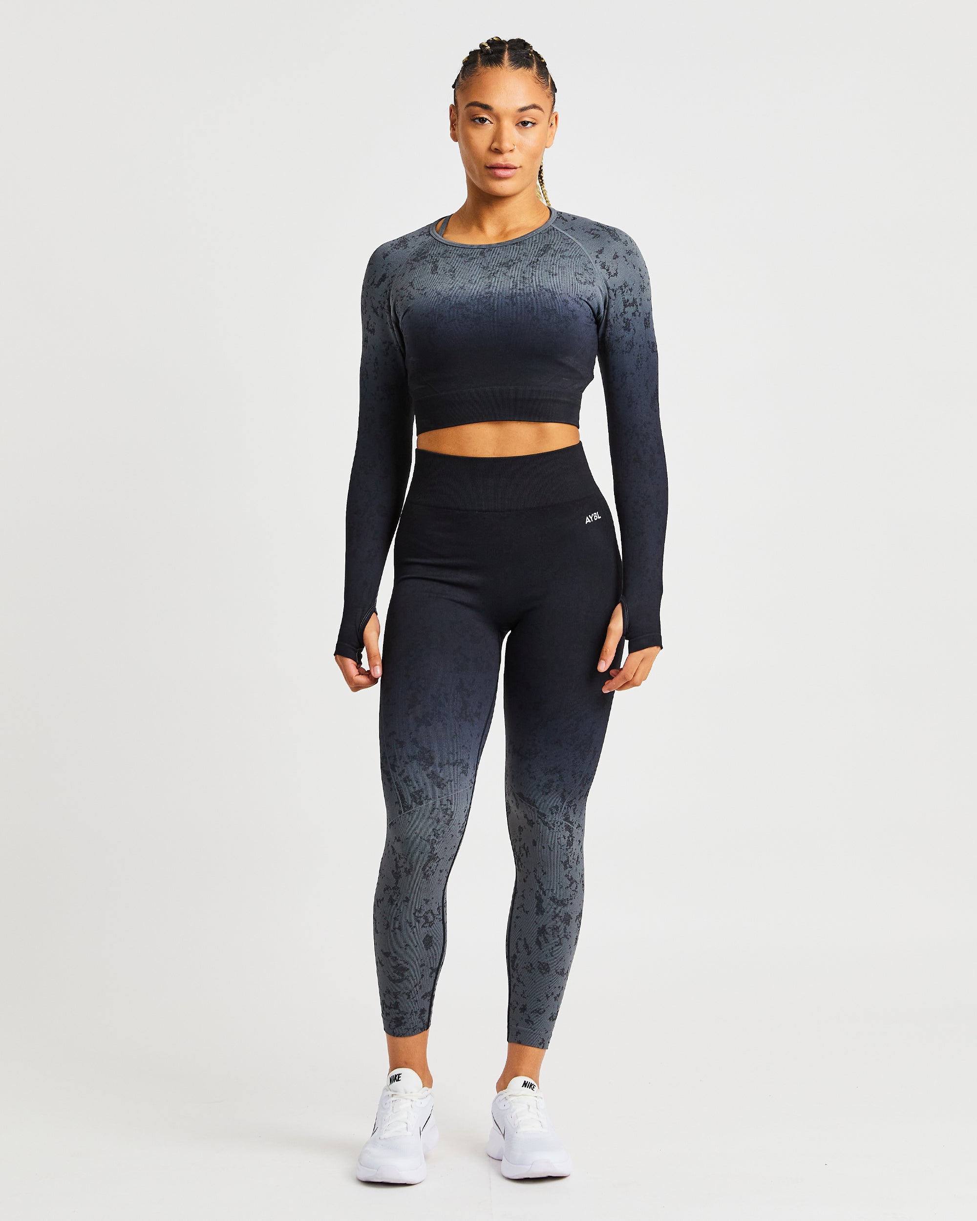 Flare Seamless Long Sleeve Crop Top - Black