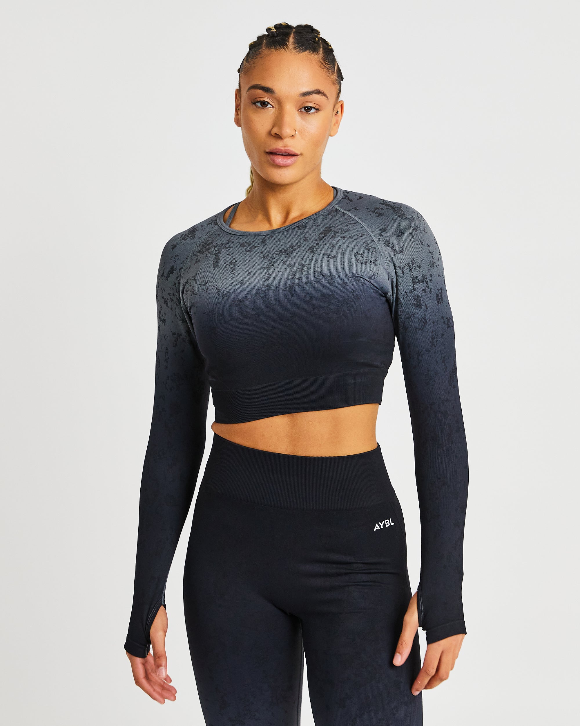 Flare Seamless Long Sleeve Crop Top - Black