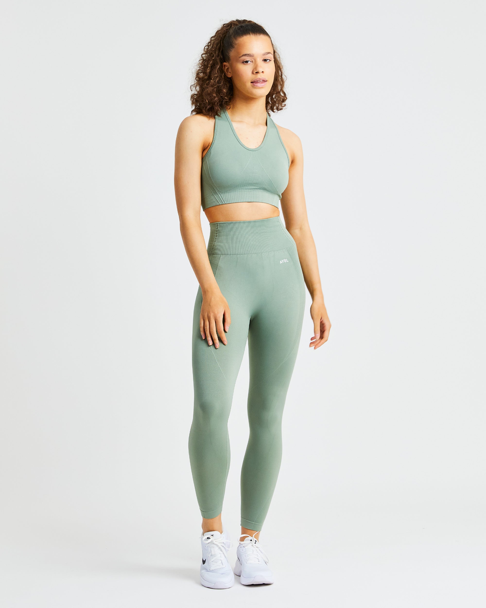 Balance V2 Seamless Sports Bra - Olive Green