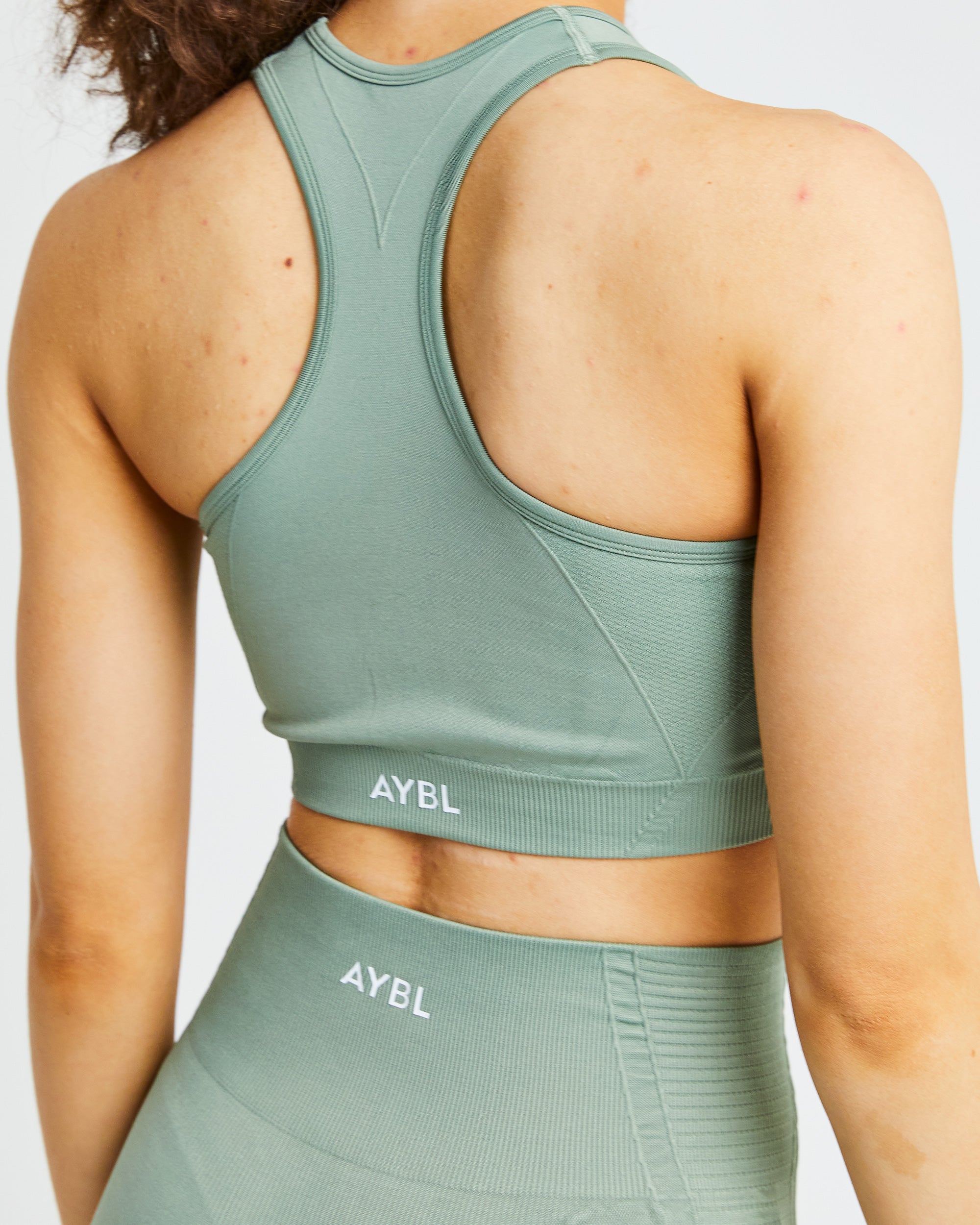 Balance V2 Seamless Sports Bra - Olive Green