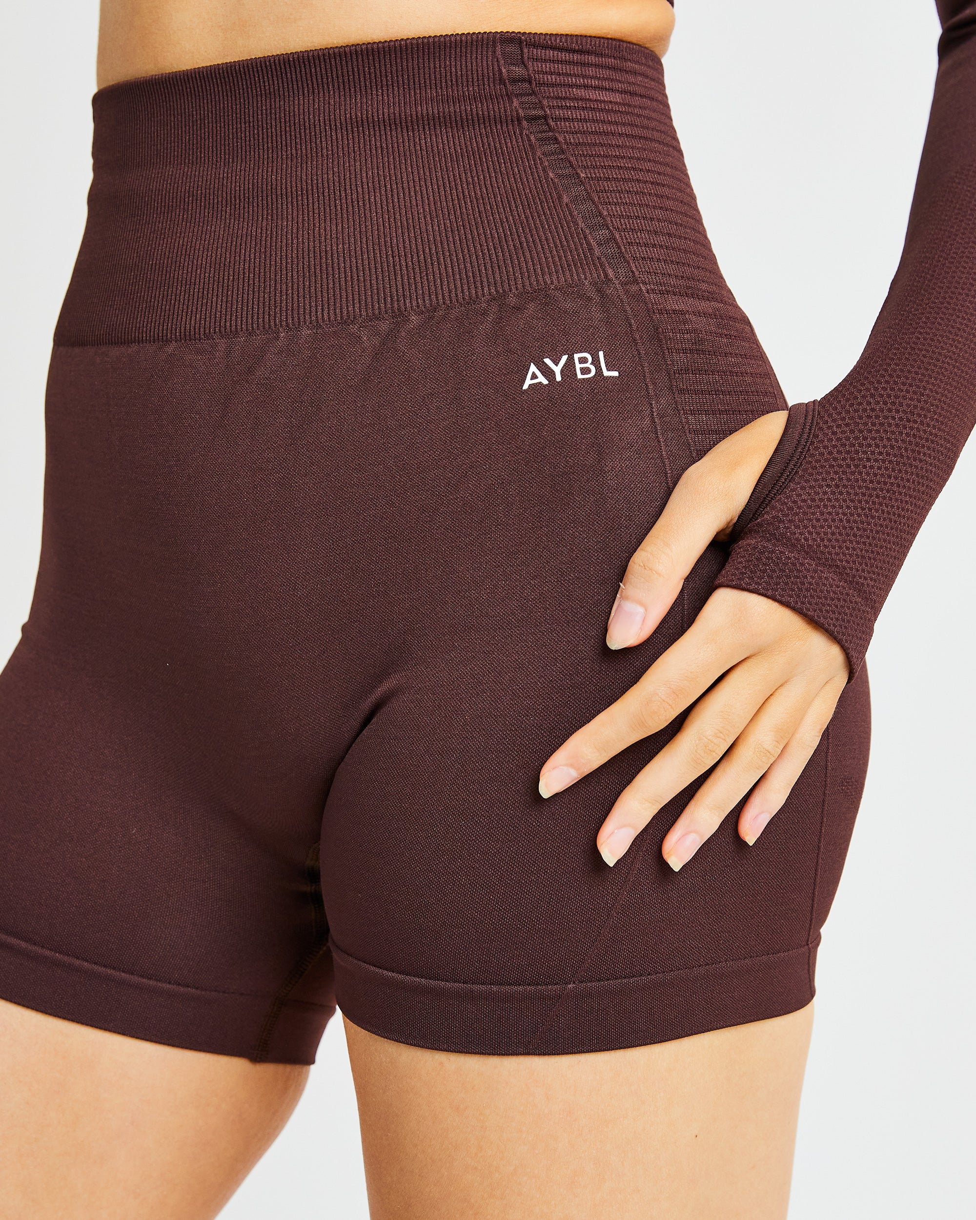 Short sans couture Balance V2 - Marron chocolat