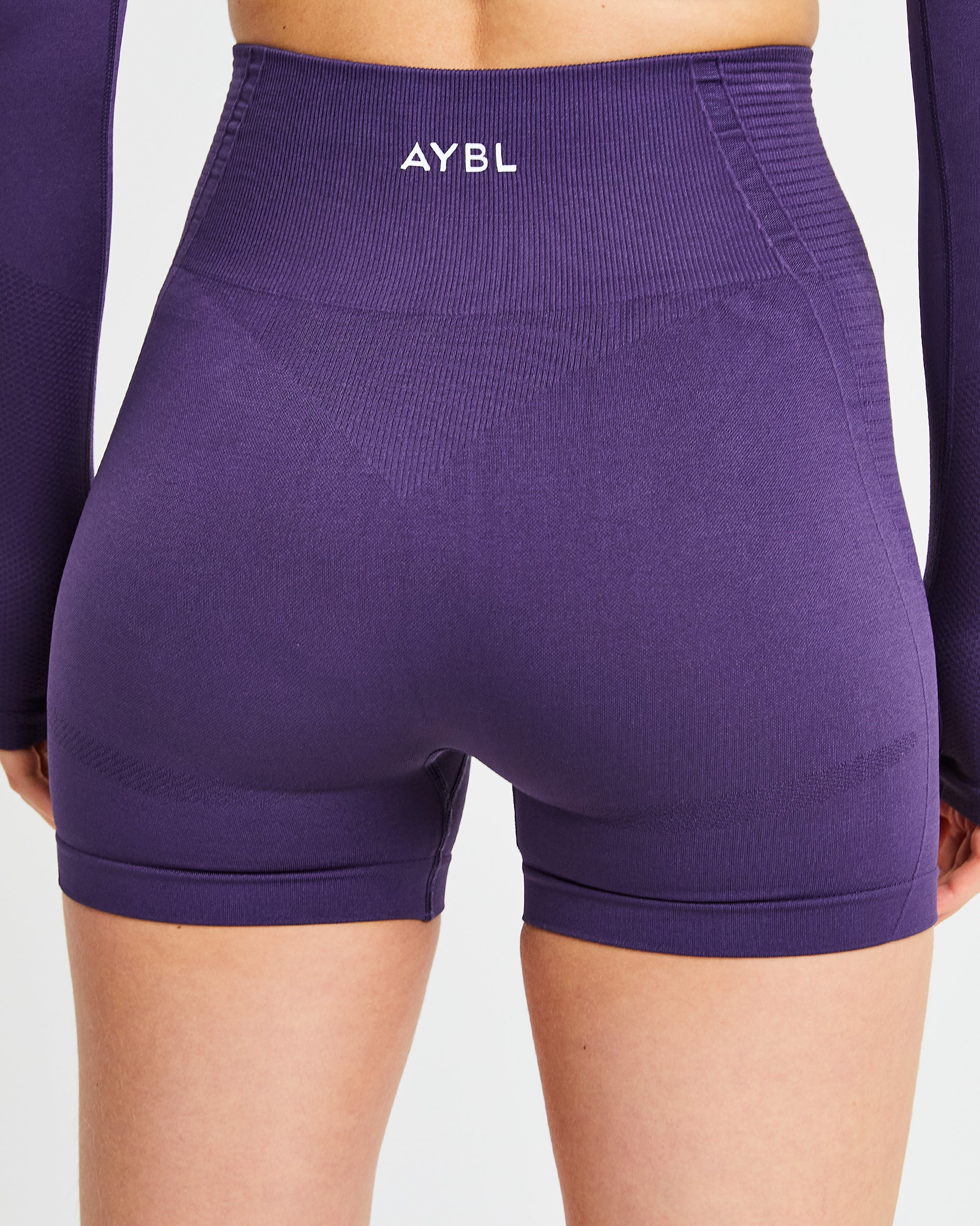 Balance V2 Nahtlose Shorts – Maulbeerviolett