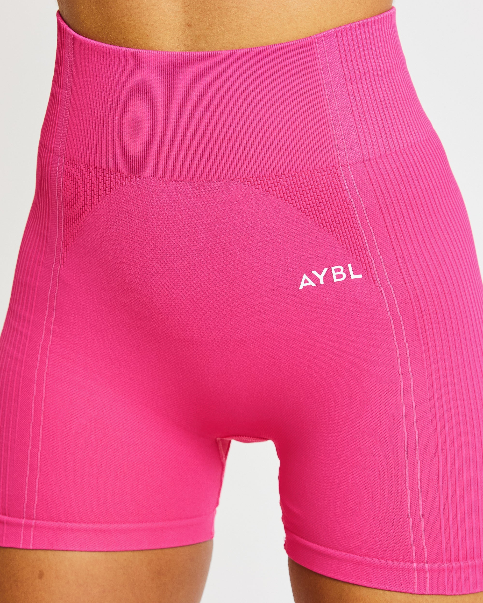 Reflex Seamless Shorts - Fuchsia Pink