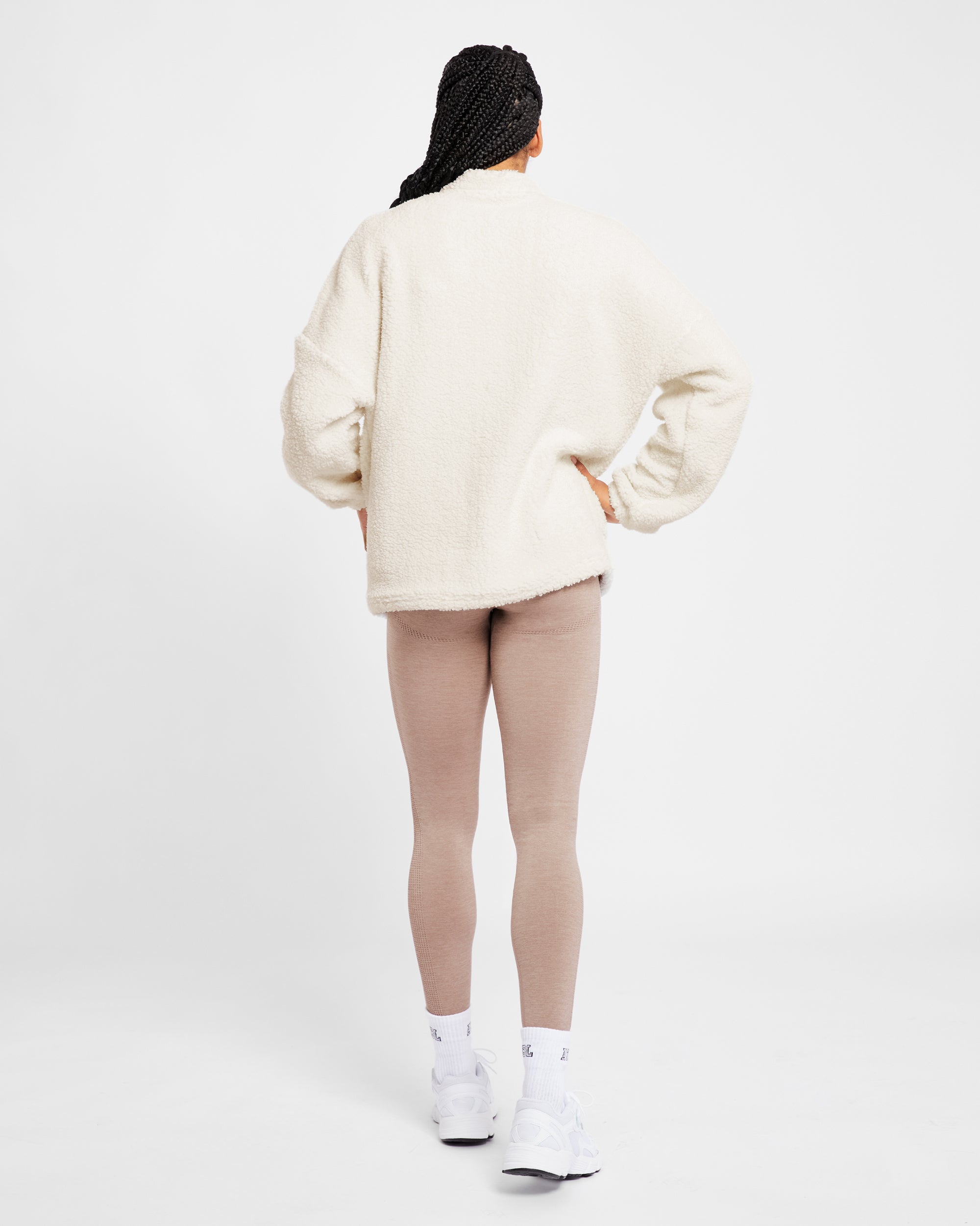 Übergroßes Varsity-Fleece – Creme