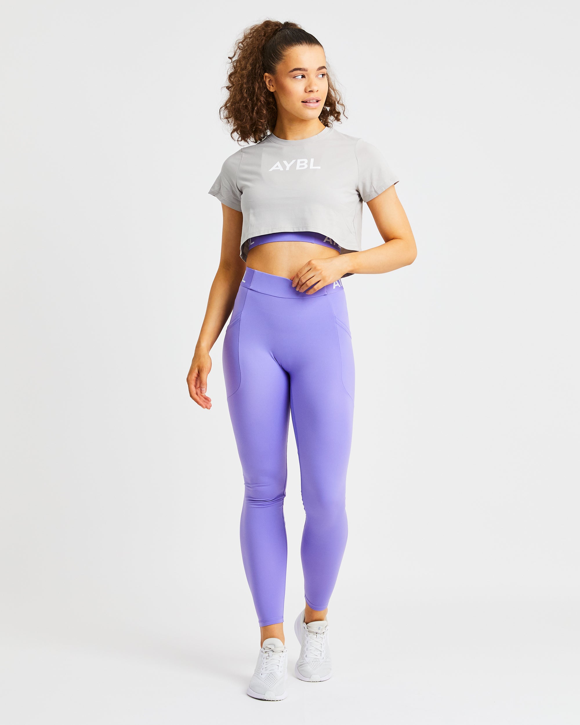 Crop-T-Shirt – Grau