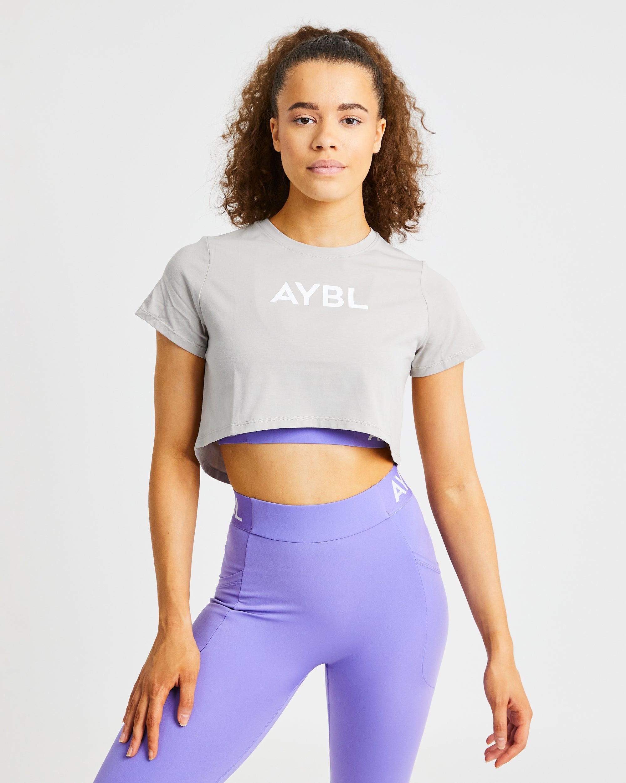 Crop-T-Shirt – Grau