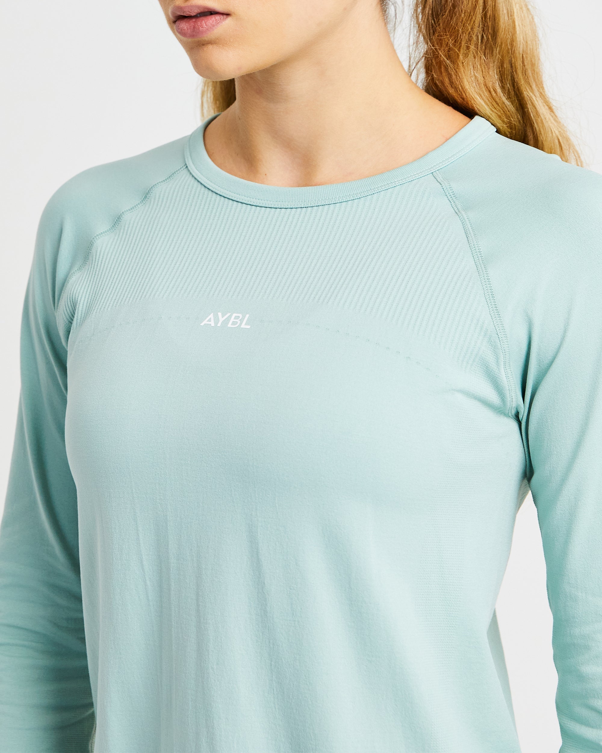 Outlet AYBL long sleeve shirts